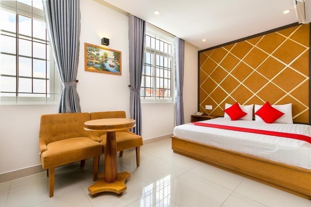 Khách sạn Thiên Cung 2*